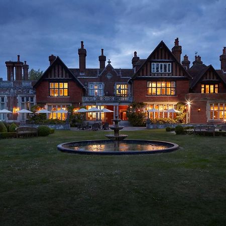 Macdonald Elmers Court Resort Lymington Exterior photo
