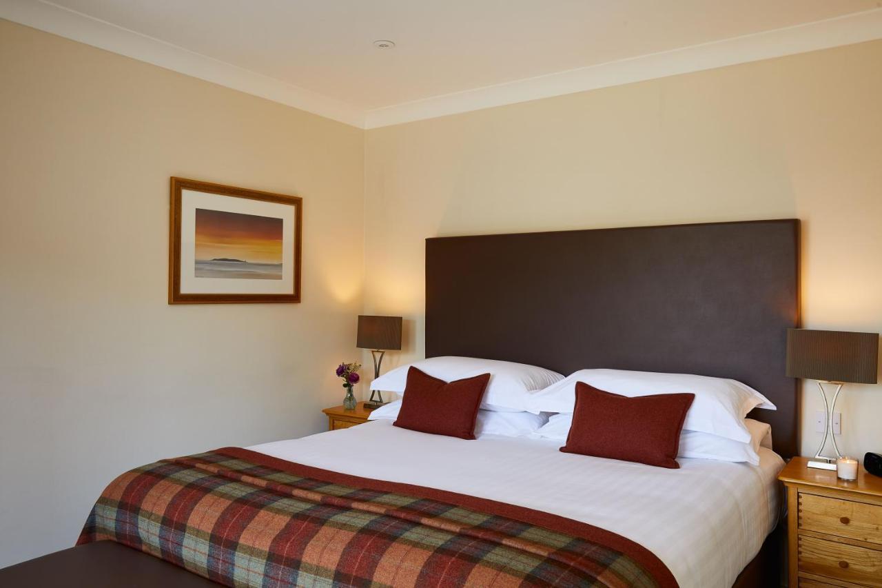 Macdonald Elmers Court Resort Lymington Exterior photo