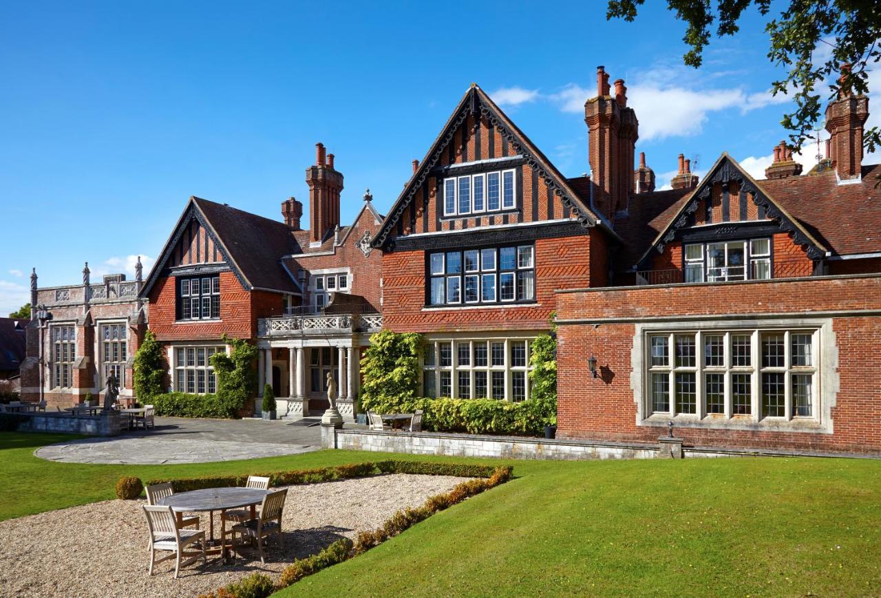 Macdonald Elmers Court Resort Lymington Exterior photo